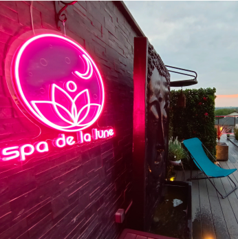 neon sign for salons